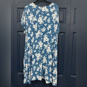 Old Navy Blue and White Floral Dress size: XXL Tall